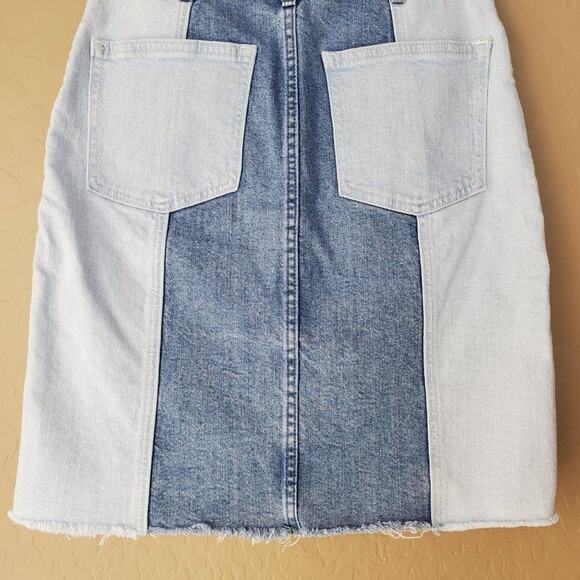 GAP Two Tone Color Block Frayed Denim Skirt - Picture 7 of 8